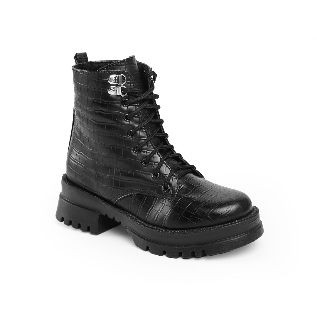 Women Crocodile leather Boots