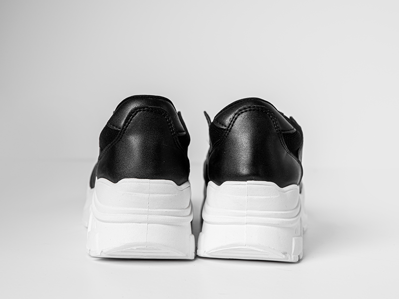 Chunky Sole Sneakers - B&W