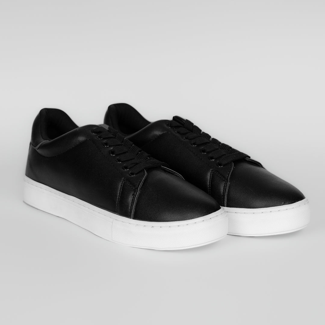 Casual Sneakers - Black