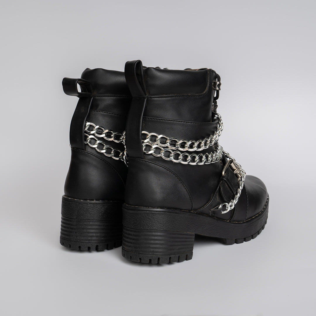 Leather BOOT With strains women